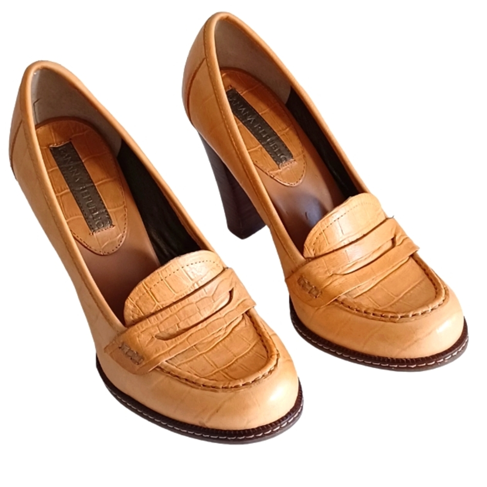 Banana Republic crocodile embrossed heels